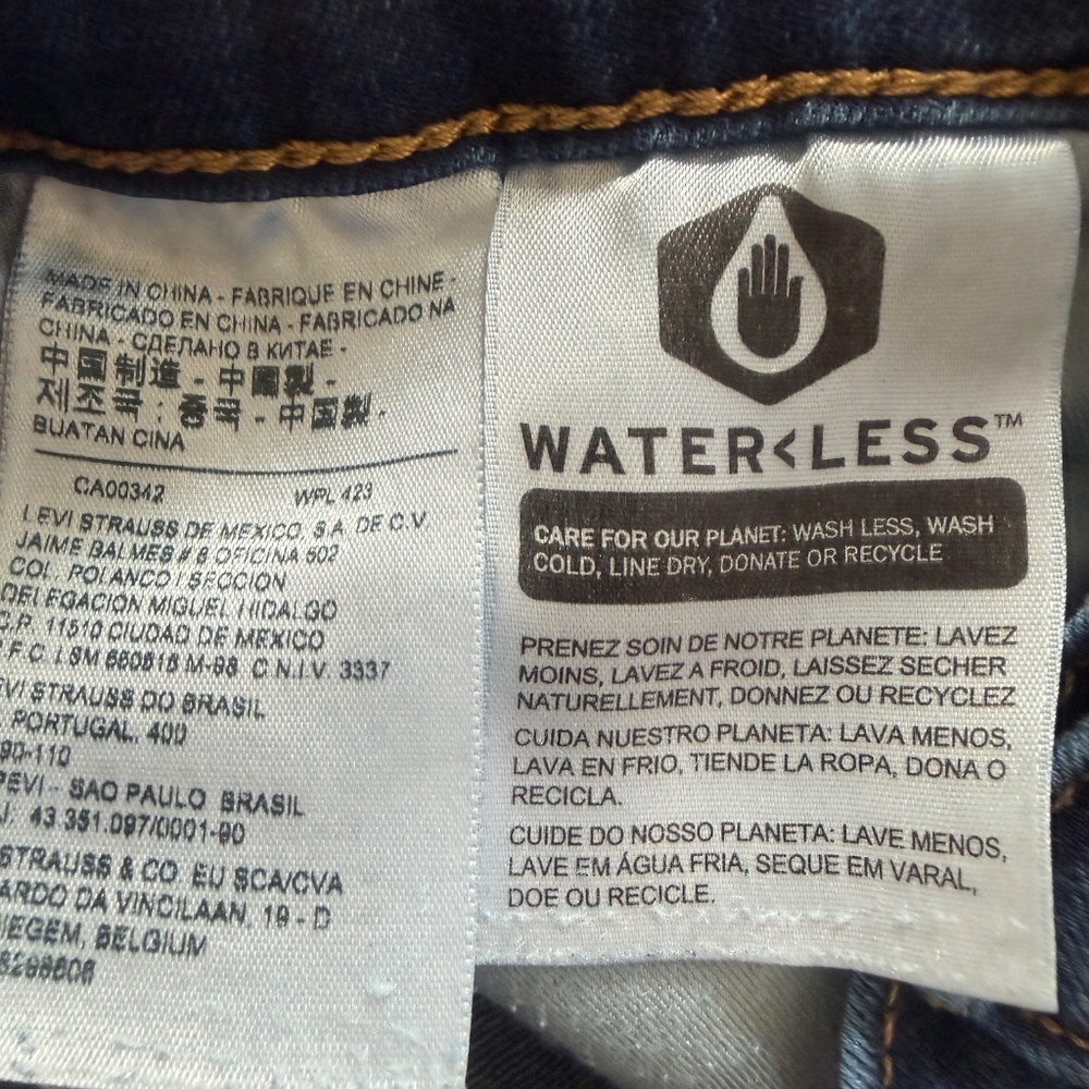 Levis 311 Shaping Skinny Womens Jeans - Picture 4 of 5